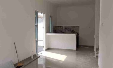 Rumah cluster type 2 lantai dinding bata merah dekat LRT Jatibening