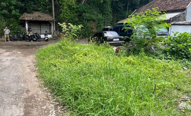 Dijual Tanah Super Strategis di Jl. Sekar Sari, Sanur Lokasi premium dalam lingkungan villa yang tenang, aman, dan nyaman — sangat ideal untuk pembang