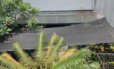 Rumah 2 lantai ex cafe untuk tempat tinggal dan usaha di Sayap Arcamanik Ref.05182