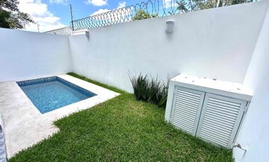 EN VENTA CASA CON ALBERCA- ARBOLADA BY CUMBRES CANCÚN