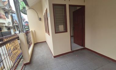 Rmh kecil 2KT 1KM di Pdk Pekayon Indah, cocok utk keluarga kecil, harga terjangkau