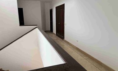 CASA DE ALQUILER EN URB. PUERTO AZUL