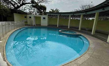 CASA DE ALQUILER EN URB. PUERTO AZUL