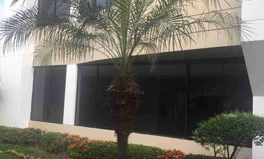 CASA DE ALQUILER EN URB. PUERTO AZUL