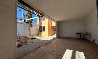 CASA EN VENTA LOMAS EL REY
