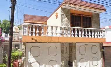 VENTA DE CASA EN CALLE CAYENA VALLE DORADO TLANEPANTLA DE BAEZ ESTADO DE MÉXICO