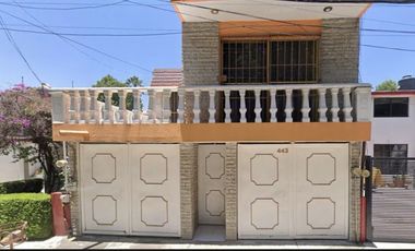 VENTA DE CASA EN CALLE CAYENA VALLE DORADO TLANEPANTLA DE BAEZ ESTADO DE MÉXICO
