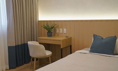 1 Bedroom Condo w Balcony at Park Mckinley West