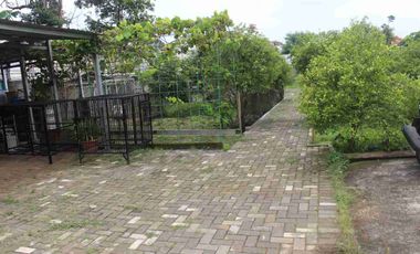 DIJUAL RUMAH DESAIN VILLA 
BUAT INVESTASI PENSIUNAN PASTI NYAMAN