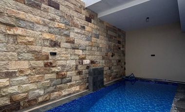 V1 Villa Baru Ada Private Pool dan Rooftop di Abdul Gani Atas Batu