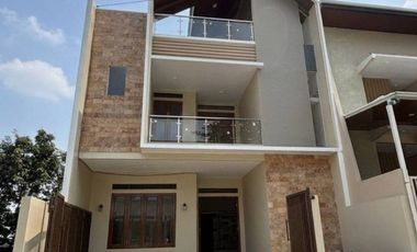 V1 Villa Baru Ada Private Pool dan Rooftop di Abdul Gani Atas Batu