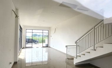 Ruko JBD 3lt luas 68m JGC Jakarta Garden City Cakung