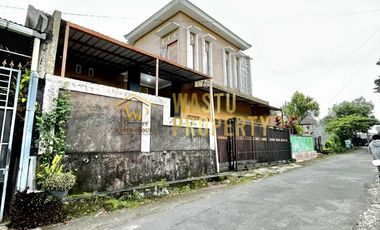 RUMAH 2 LANTAI MURAH DI SLEMAN DEKAT SCH