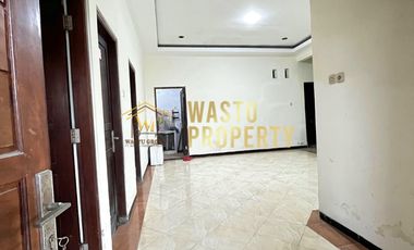 RUMAH 2 LANTAI MURAH DI SLEMAN DEKAT SCH