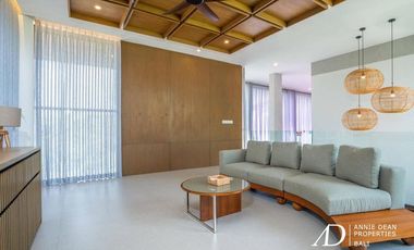 FREEHOLD | BRAND NEW 4-BEDROOM VILLA IN UMALAS