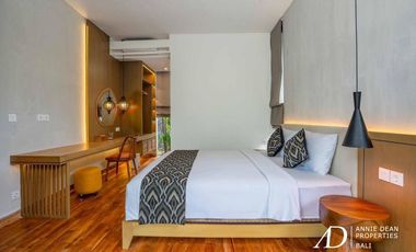 FREEHOLD | BRAND NEW 4-BEDROOM VILLA IN UMALAS