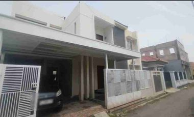 Rumah mewah 2 lantai Kedawung Cirebon