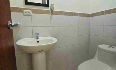 RENTO DEPARTAMENTO CON TERRAZA COMUNAL