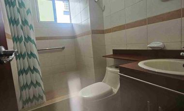 RENTO DEPARTAMENTO CON TERRAZA COMUNAL