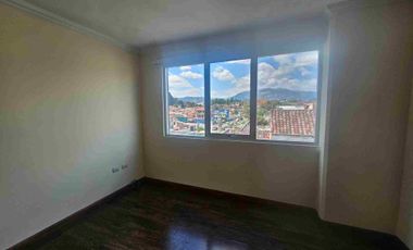 RENTO DEPARTAMENTO CON TERRAZA COMUNAL