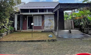 Jual BU Rumah strategis tengah kota