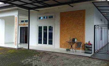 Dijual Rumah luas 586 m2 di jl Kapt.UD Sunaryo.Kota Jambi