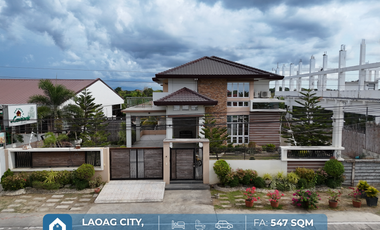 𝐌𝐨𝐝𝐞𝐫𝐧 𝟕-𝐁𝐞𝐝𝐫𝐨𝐨𝐦 𝐇𝐨𝐮𝐬𝐞 𝐚𝐧𝐝 𝐋𝐨𝐭 𝐟𝐨𝐫 𝐒𝐚𝐥𝐞 𝐢𝐧 𝐋𝐚𝐨𝐚𝐠 𝐂𝐢𝐭𝐲, 𝐈𝐥𝐨𝐜𝐨𝐬 𝐍𝐨𝐫𝐭𝐞