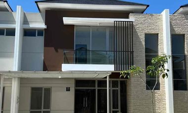 Sewa Rumah PIK 2 Ukuran 10x15 Boulevard (4+1 Kamar Tidur)