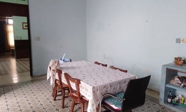 CASA EN VENTA EN MERIDA F-2123, 5 REC. EN EL CENTRO $12,000,000