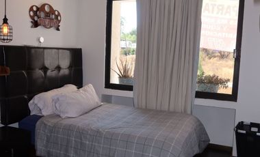 Departamento amueblado en renta en Complejo La Cima (Bosques del Refugio).