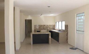 CASA EN VENTA EN MERIDA F-2131, 4 REC. SAN PEDRO UXMAL $5,000,000