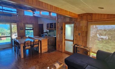 casa amoblada sector Llicaldad, con patio, terraza y vista.