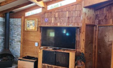 casa amoblada sector Llicaldad, con patio, terraza y vista.