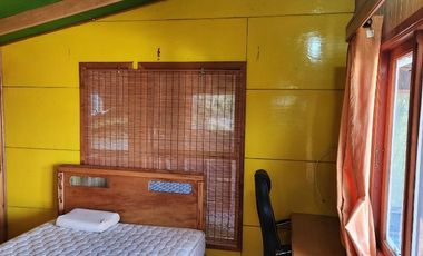 casa amoblada sector Llicaldad, con patio, terraza y vista.