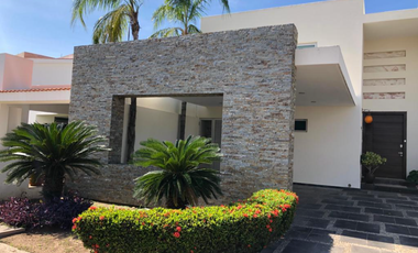 Casa de Lujo 3R/4B en Club Real Mazatlan