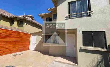 SE ARRIENDA CASA 3DOR Y 3 BAÑOS VALLE GRANDE LAMPA