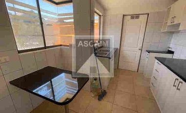 SE ARRIENDA CASA 3DOR Y 3 BAÑOS VALLE GRANDE LAMPA