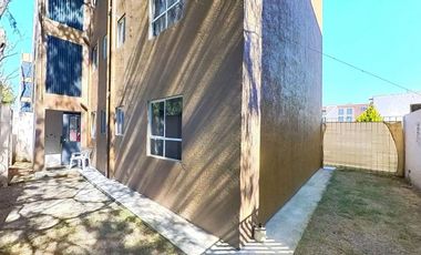 Amplio departamento en planta baja