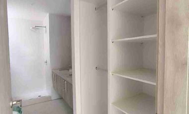 Casa de Alquiler 3 dormitorios Urbanización Millenium Village