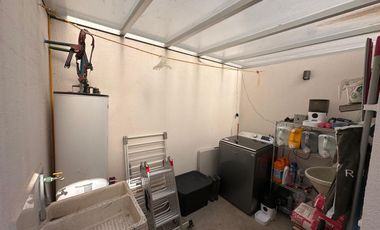 Casa en venta ubicada dentro del fraccionamiento Villas del Campo, en el municipio de Calimaya, Estado de México, una de las zonas con mayor plusvalía