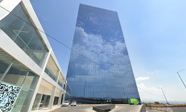 OFICINAS A LA VENTA EN EL CAMPANARIO, QUERETARO. REMATE ADJUDICADO