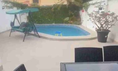 Alquiler y venta, casa amoblada, de 4 Dormitorios con piscina, estudio