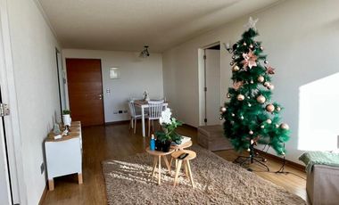 Departamento en Arriendo con Estacionamiento Incluido en Condominio Alta Vists