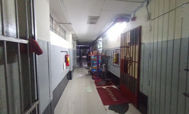 OPORTUNIDAD DE INVERSIÓN GALERÍA COMERCIAL EN ZONA ALTAMENTE TRANSITADA EN MESA REDONDA.