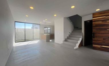 Venta casa en coto Galarza, Capital Norte, Zapopan, Jalisco.