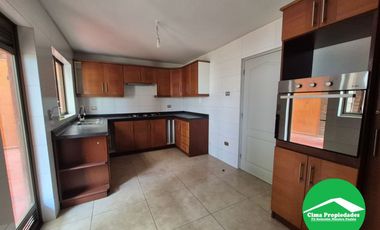 Venta Casa en Chiguayante, Amplia, Individual y con Excelente Ubicación