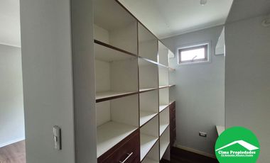 Venta Casa en Chiguayante, Amplia, Individual y con Excelente Ubicación