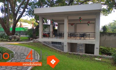 ¡ENTREGA INMEDIATA! Departamento de lujo en ubicación privilegiada.