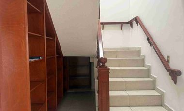 Se renta casa grande en Valle Don Camilo, zona popular, Metepec, Estado De México