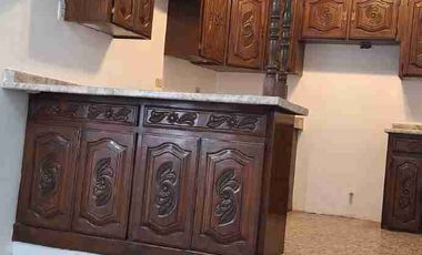 Rento casa  de 4 recámaras en zona céntrica